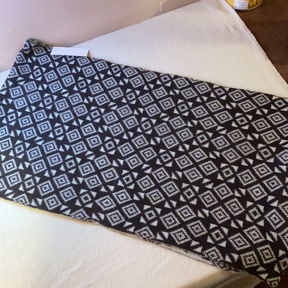 Infinity scarf - Picture 3 of 4